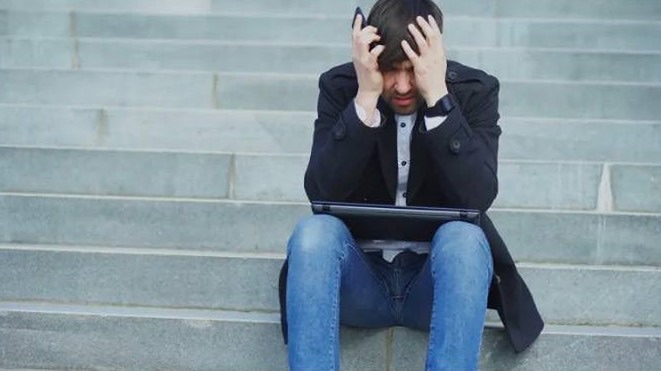 Как негативное мышление ускоряет старение: почему хронический стресс и пессимизм ухудшают восстановление ДНК, а самокритика действует как постоянная угроза?