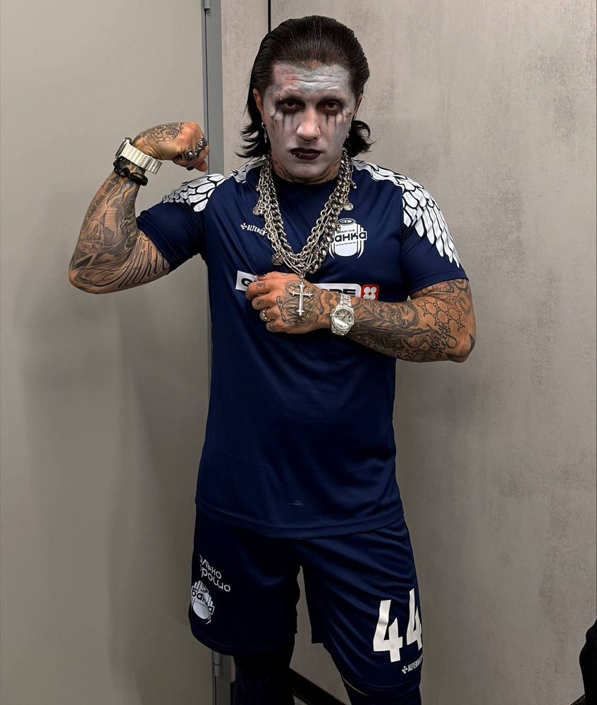 Ганвест зацензурирует 25 треков и займется благотворительностью после того, как на него завели дело о пропаганде наркотиков