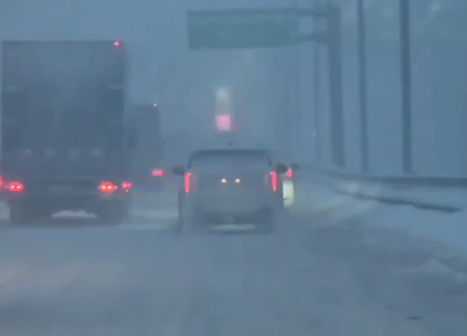 В Москве вывели вообще всех сотрудников коммунальных служб на уборку снега — заммэра столицы по вопросам ЖКХ