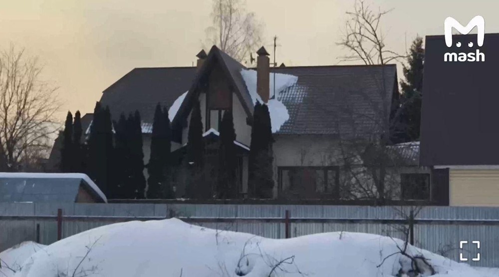 Зиверт обвиняют в захвате территории элитного посёлка: что говорят соседи