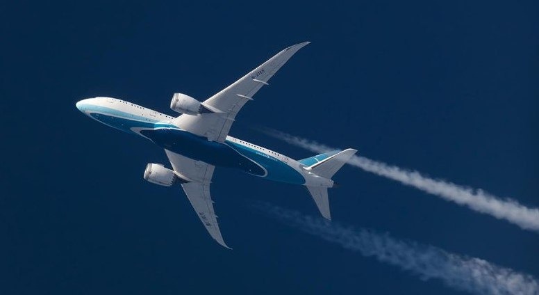 Le Monde: США тайно перебрасывают военные самолёты из Европы на Ближний Восток