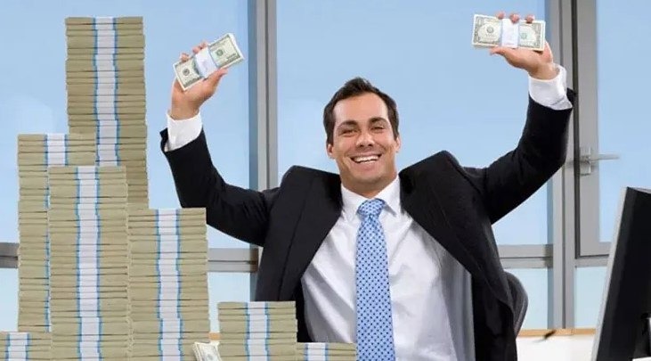 Идеальный инвестор: что женщины ценят в мужчинах, умеющих обращаться с деньгами?