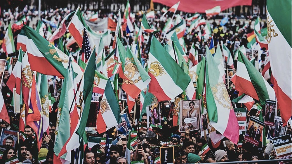 Кровавое подавление протестов в Иране: почему ожидания поддержки не оправдались?