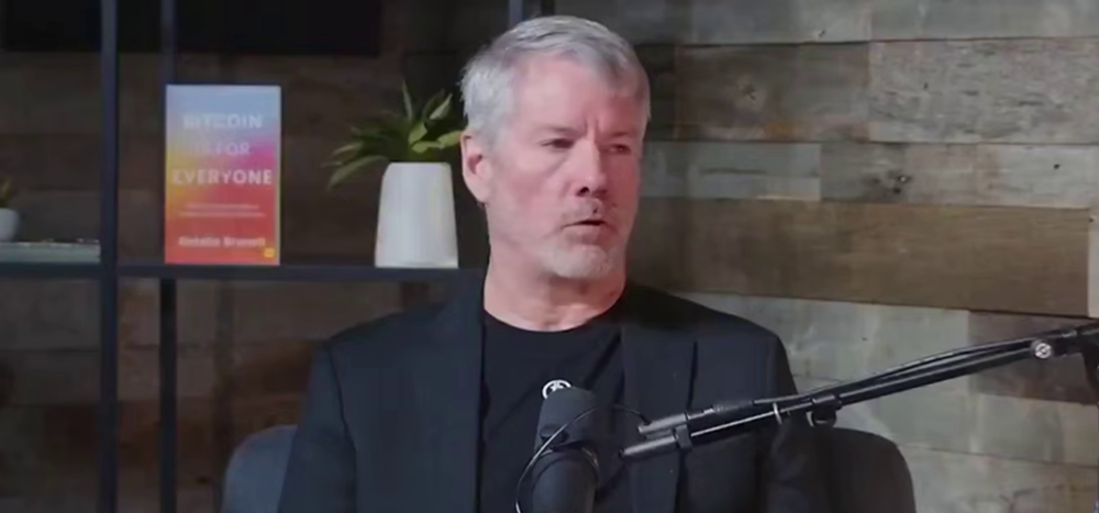 Майкл Сэйлор о коррекции биткоина: почему 45% падение – это нормальная история