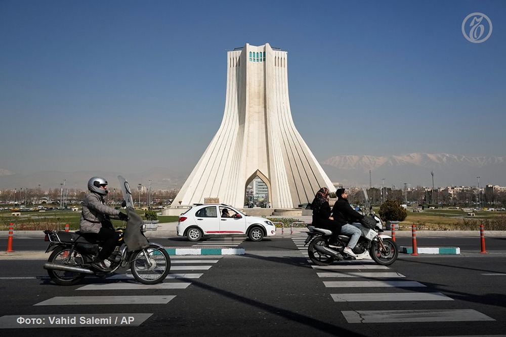 Секретарь Высшего совета национальной безопасности Ирана Али Лариджани отправился во вторник, 24 февраля, в Оман, чтобы представить США список предложений, нацеленных на разрядку обстановки на Ближнем Востоке