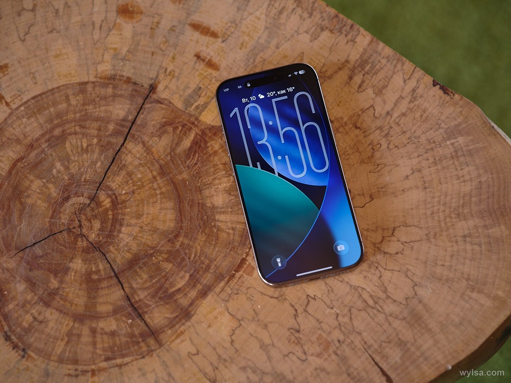 iPhone совершает ночные звонки: что известно о странном баге Apple?