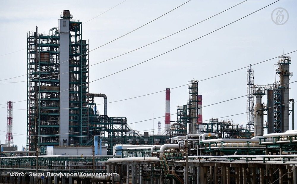 Как изменятся поставки нефти на НПЗ в марте 2026?