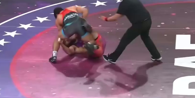 Почему Царукян устроил драку после победы над Пулласом?