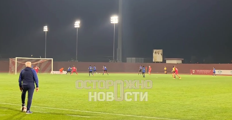 Как женская сборная России успешно выступает в ОАЭ несмотря на сложности?