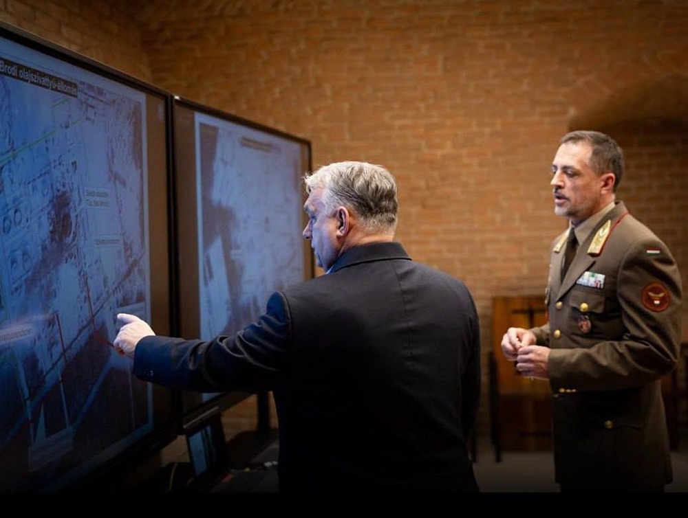 Украина блокирует поставки нефти по «Дружбе» исключительно по политическим причинам — это следует из спутниковых снимков, которые рассмотрели на заседании Совбеза Венгрии