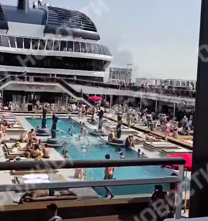 Противоречивая обстановка на лайнере MSC в порту Дубая: что происходит на борту