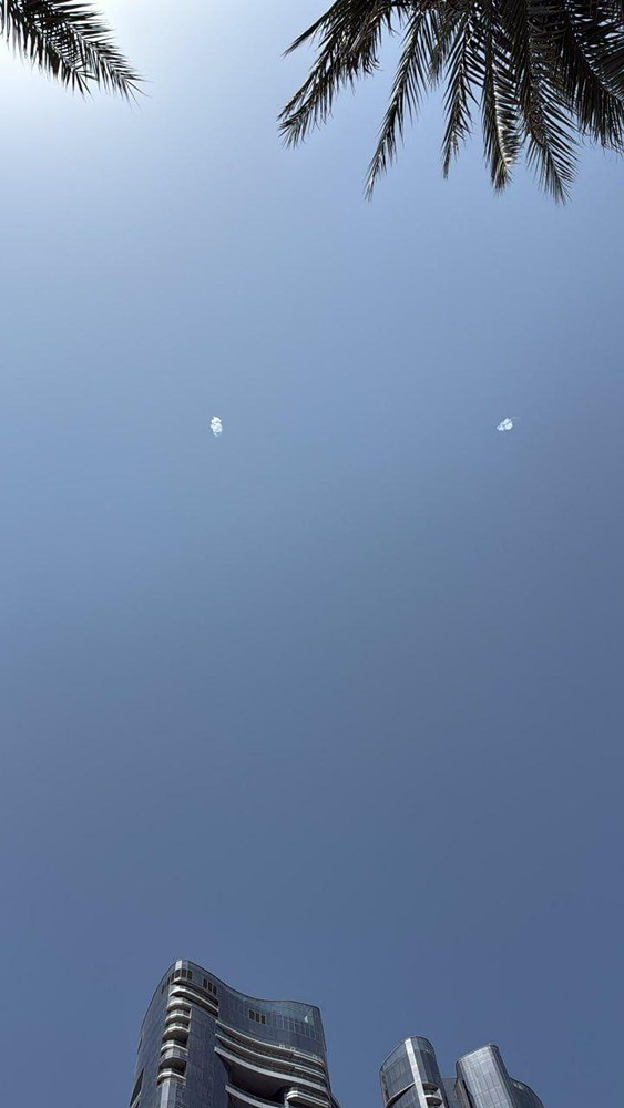 Иранские ракеты сбивают над Абу-Даби