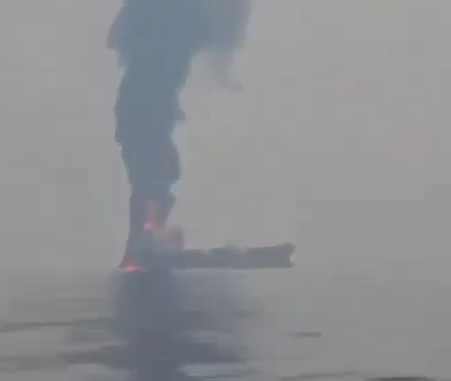 Ормузский пролив: что известно о тонущем танкере после атаки?