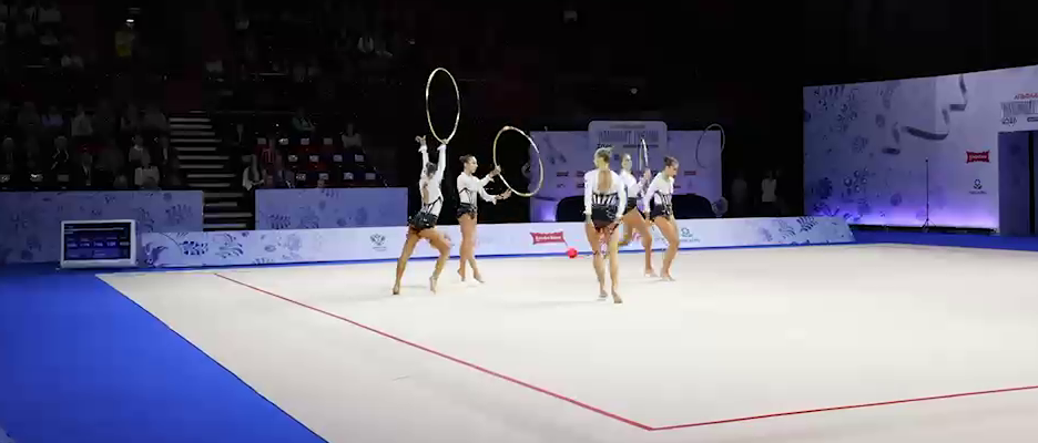 Воспитанницы академии Алины Кабаевой лидируют на чемпионате России