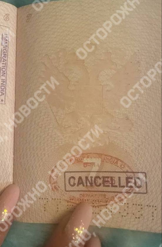 Туристы застряли в Индии: как россияне не могут вернуться домой из-за отмены рейсов