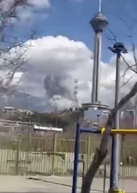 Армия обороны Израиля сообщила о начале серии атак по объектам в Тегеране