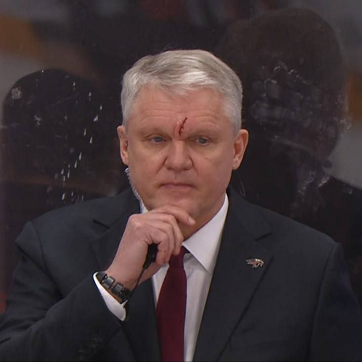 Почему матч «Спартака» и «Авангарда» закончился двумя серьёзными травмами?