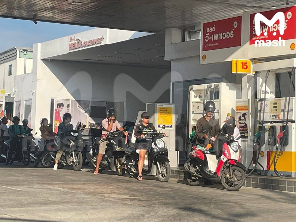 Топливный кризис в Таиланде: туристы запасаются бензином