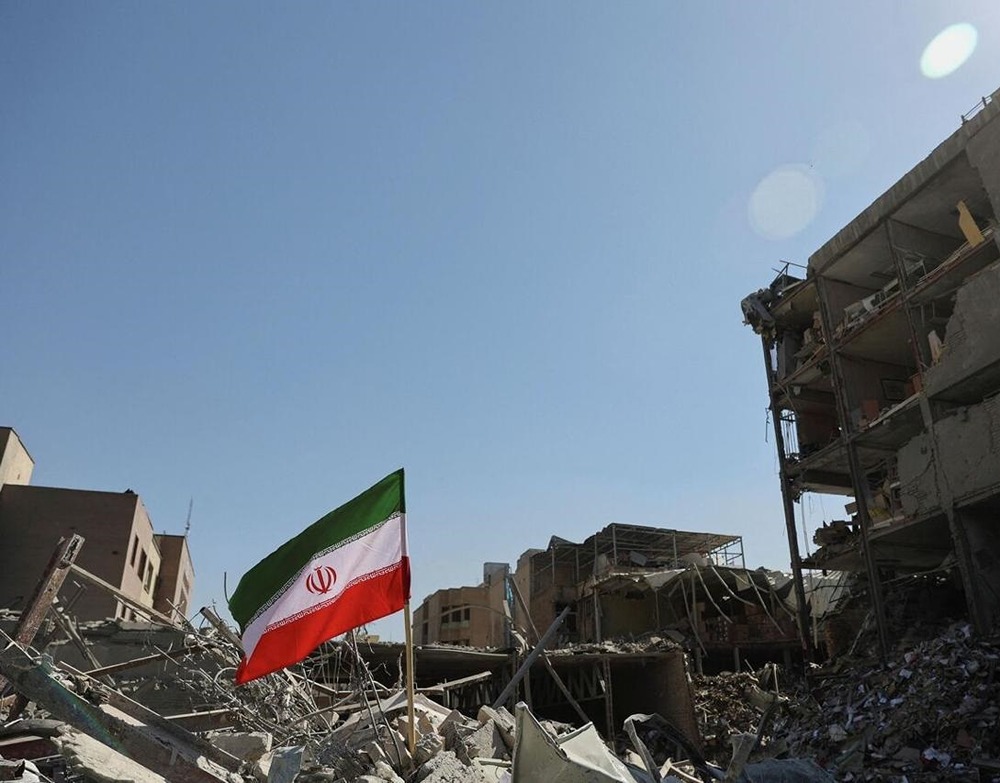 Соединенные Штаты и Израиль нанесли удар по офису Совета экспертов в Иране. В ближайшие дни там планировалось выбрать нового Верховного лидера страны