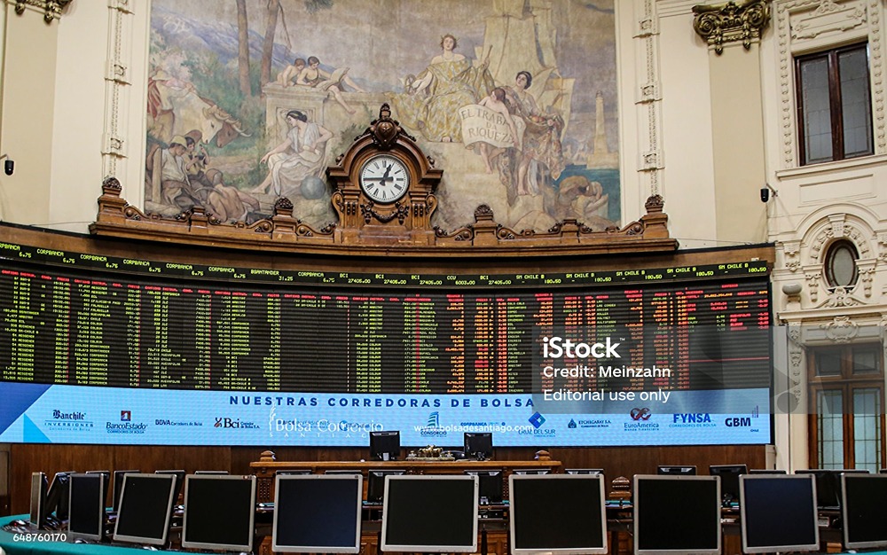 Европейские индексы снижаются в начале торгов в диапазоне 0,6%-0,9%