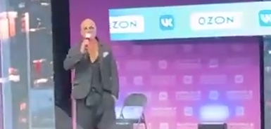 Дмитрий Нагиев не ответил на острые вопросы Mash о соседях и курсах