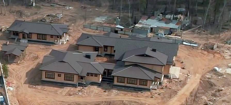 От 13 млн до миллиарда: тайная недвижимость Цаликова в элитных Раздорах