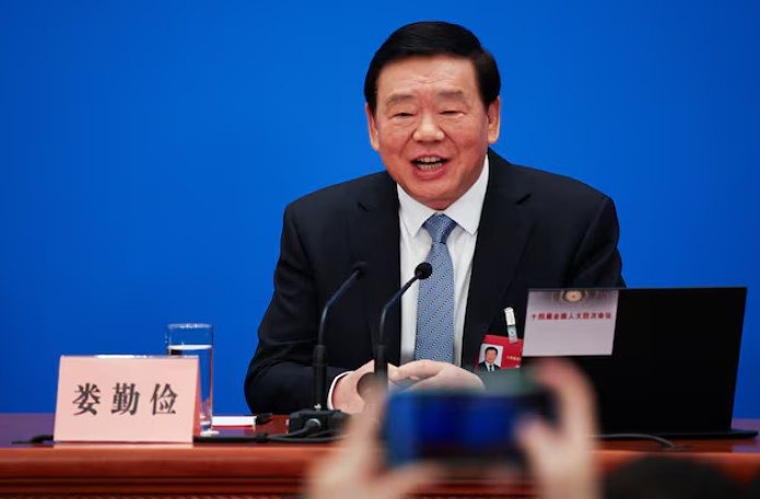 Китай заявляет о стремлении к диалогу с США, но обещает придерживаться своих «красных линий»