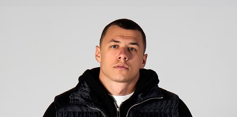 Кто что слушает на работе: музыкальные предпочтения разных профессий