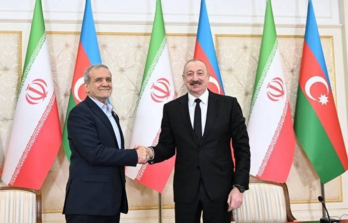Президент Ирана Масуд Пезешкиан позвонил президенту Азербайджана Ильхаму Алиеву