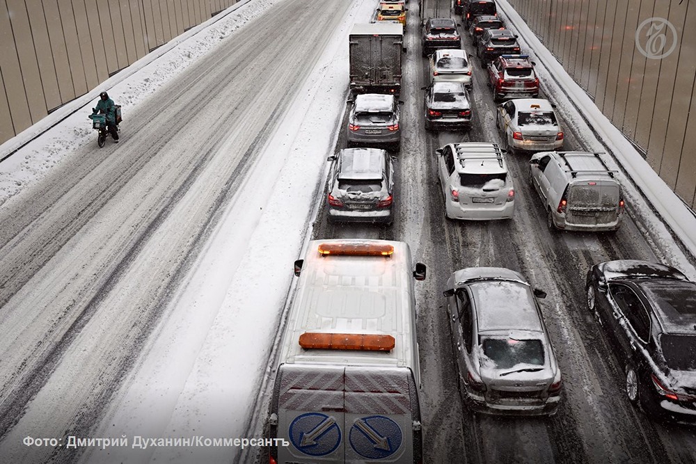 Крупные страховщики России столкнулись с убыточностью ОСАГО: причины и последствия