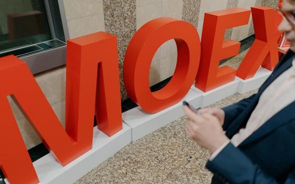 Стоит ли торговать на Мосбирже в выходные: статистика и перспективы роста