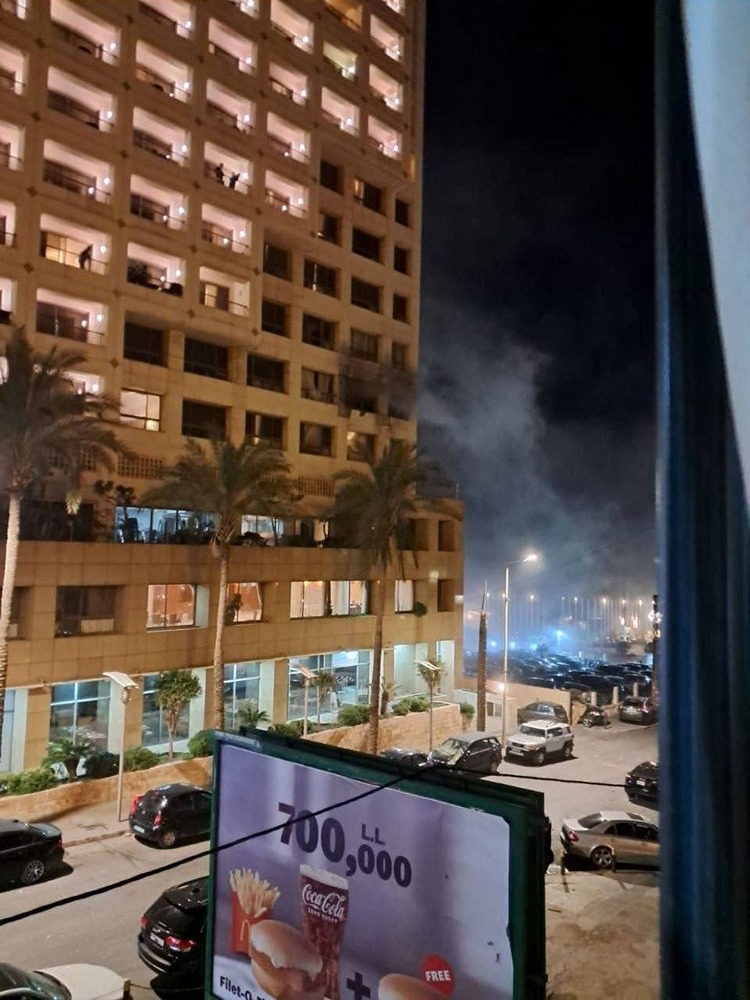 Четыре человека погибли в Бейруте после удара Израиля по отелю