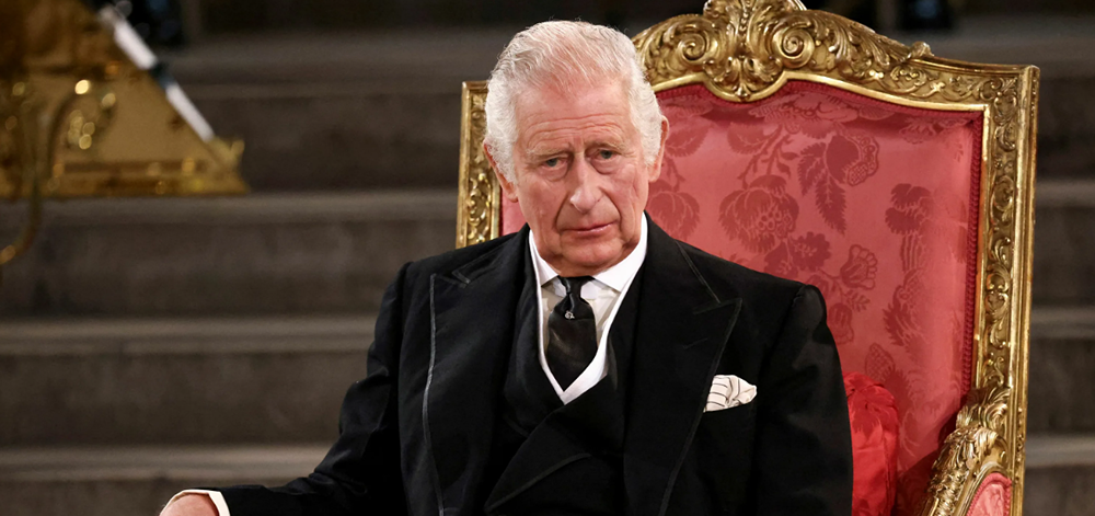 Король Карл III готовится исключить принца Эндрю из числа наследников престола: что известно о громком решении