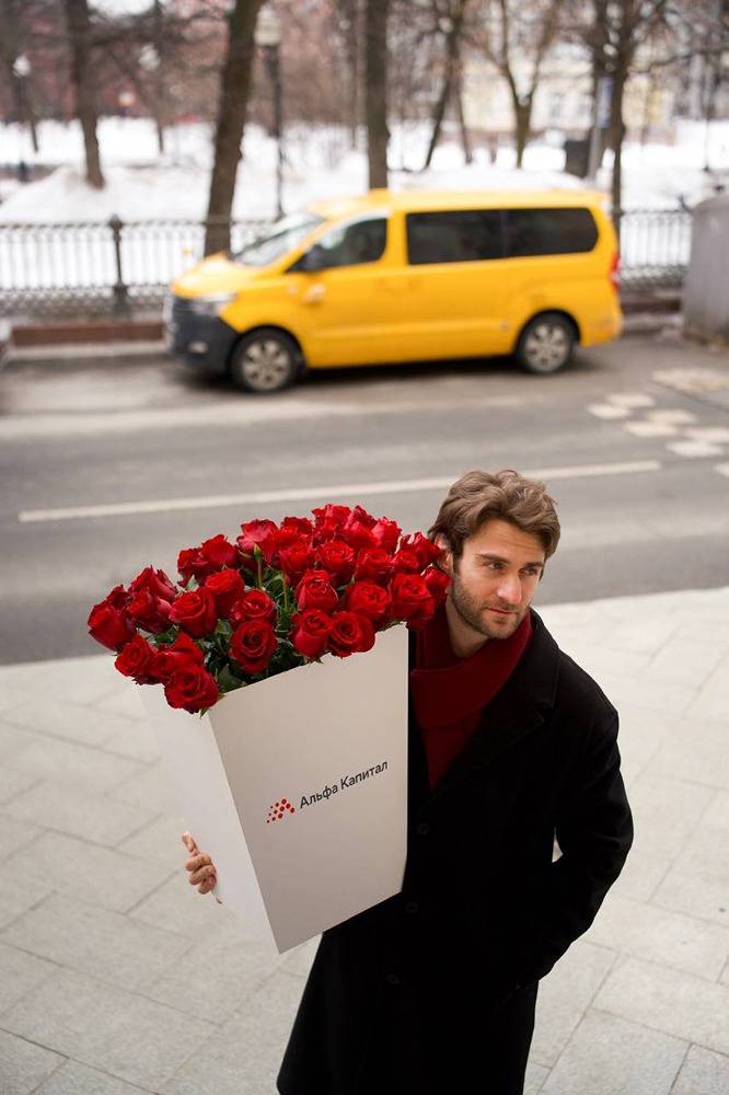 Инвестиционные консультанты Альфа-Капитала сменили фондовый рынок на рынок цветов