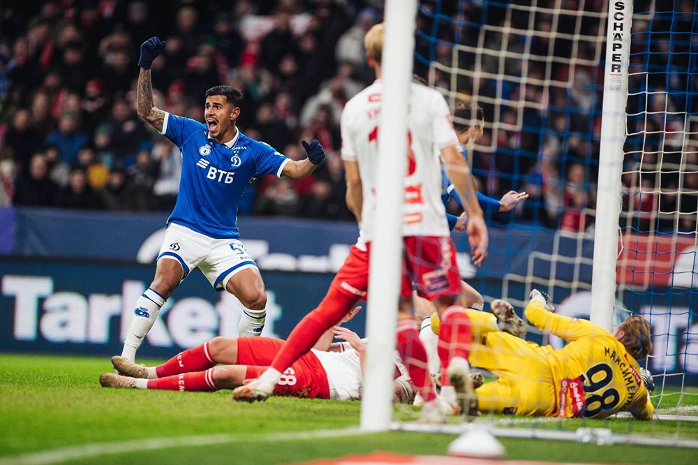 Московское «Динамо» разгромило «Спартак» со счётом 5:2 в первом матче полуфинала Пути РПЛ Кубка России