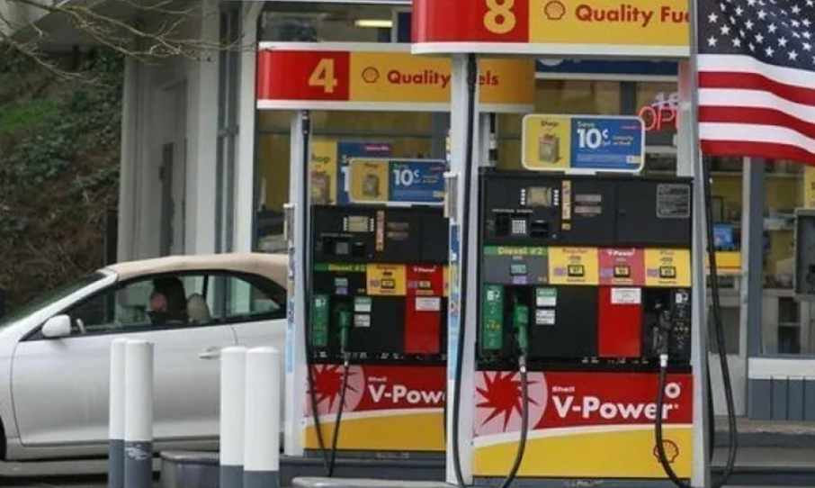 Цены на бензин в США побили 2-летний рекорд на конфликте в Персидском заливе