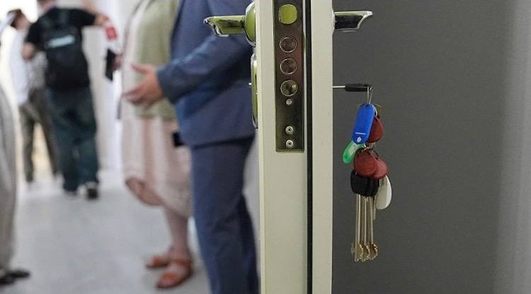 Из‑за моратория 2024 года 93 % новостроек 2025‑го сдали с дефектами: правда ли застройщики избежали ответственности за некачественное жильё и как это повлияет на рынок?