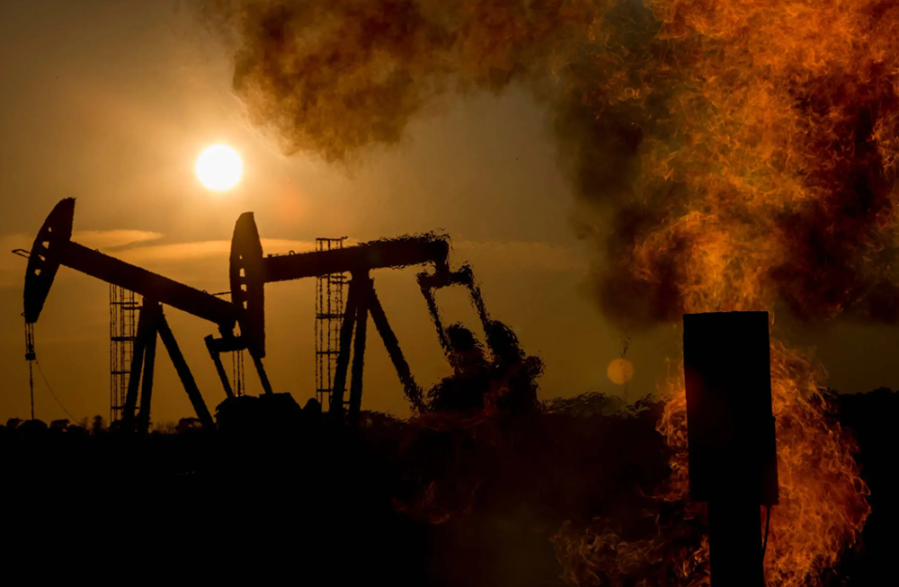 Санкции под вопросом: как Белый дом планирует стабилизировать цены на нефть