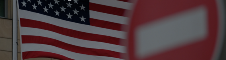 Почему США смягчают нефтяные санкции против России 