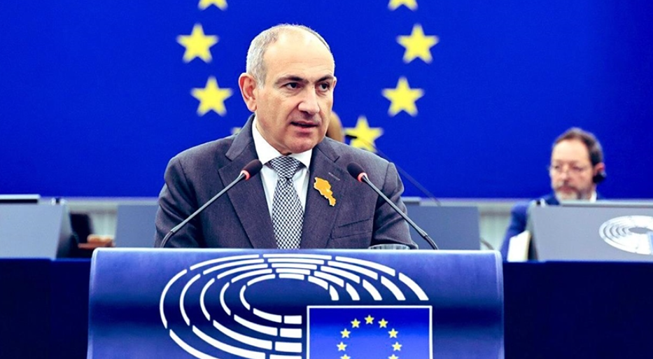 Пашинян представил Европарламенту план мира с Азербайджаном