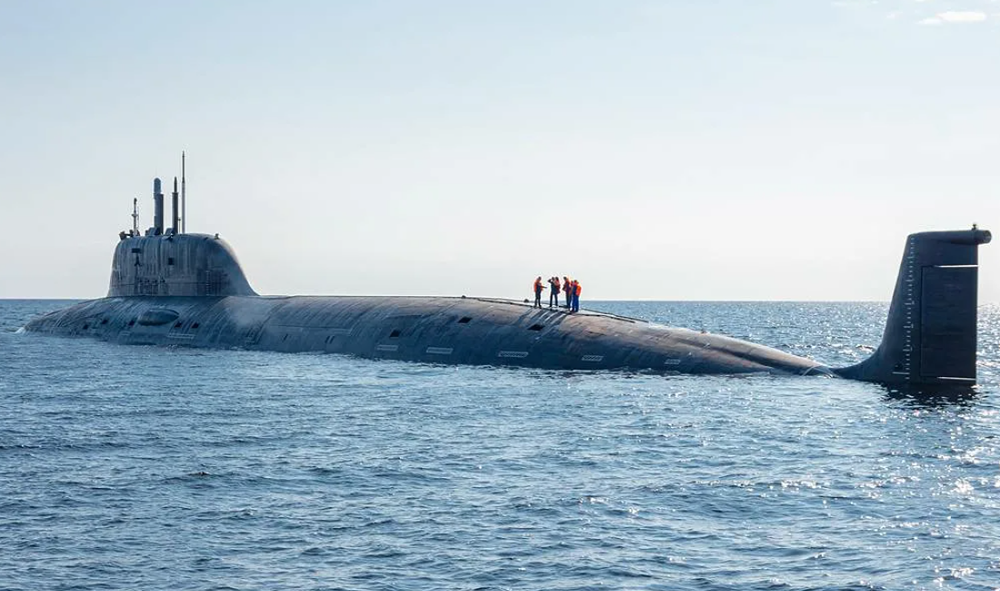 Морской полигон Баренцева моря: крейсер «Казань» провел боевые стрельбы