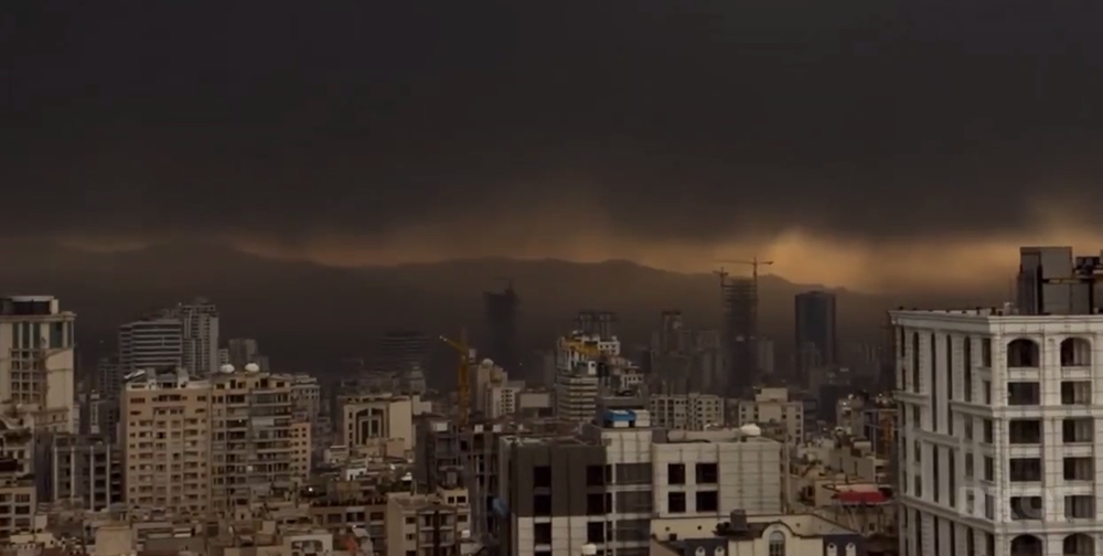 Экологическая ложь или правда: как NYT объясняет «черный дождь» в Тегеране