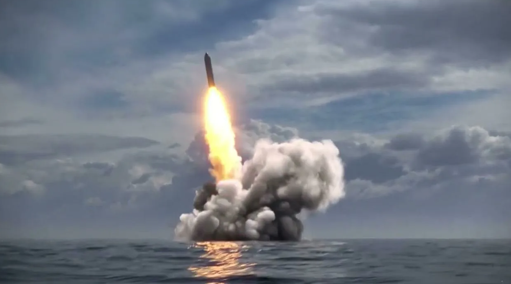 Секретное оружие Ирана: Тегеран показал возможности подводных ракет