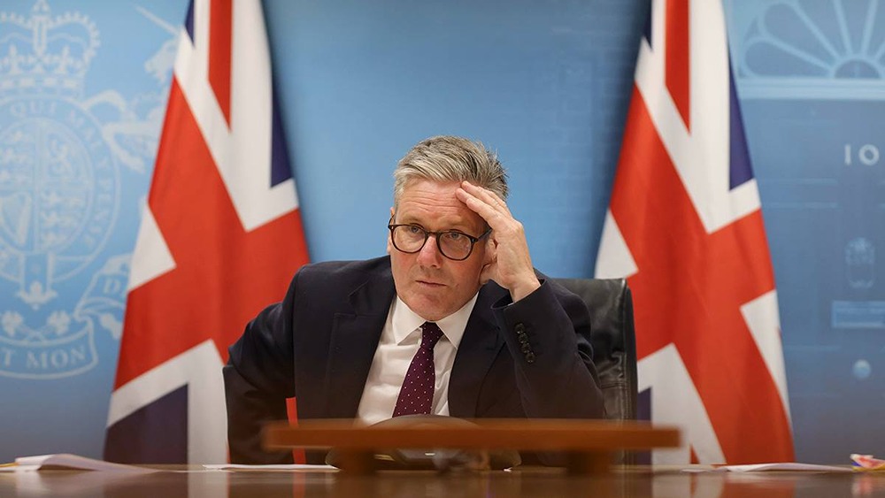 Принесёт ли извинение Стармера жертвам Эпштейна 