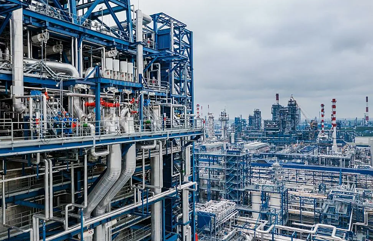 Куда Россия отправляет дизтопливо и нафту после санкций?