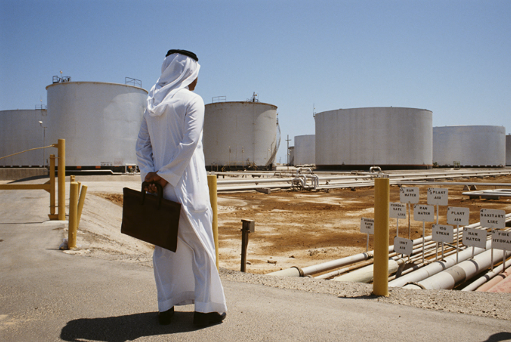 Ормузский пролив закрыт — почему добыча нефти в ОАЭ рухнула?