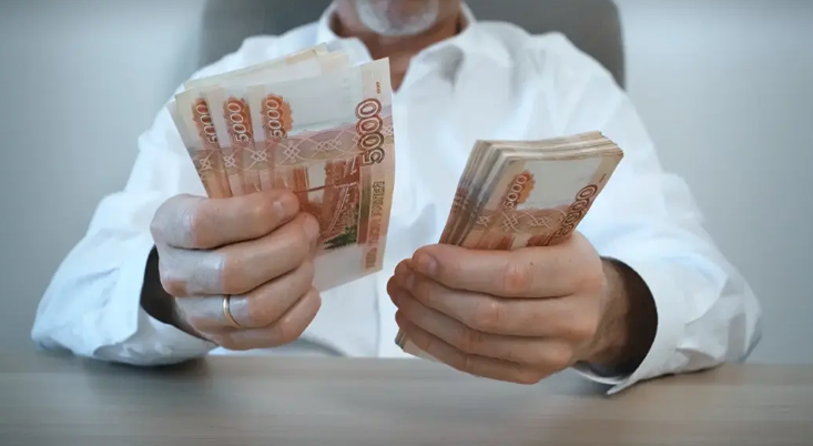 Зарплатный сговор: бизнес против работников — разбирает Госдума