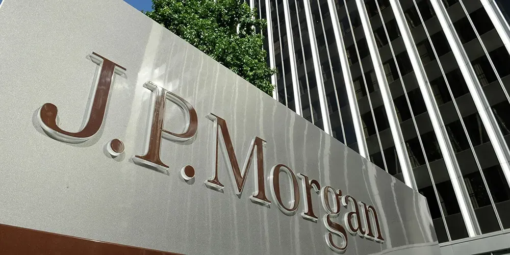 JPMorgan назначил И Чжана из Goldman Sachs соруководителем своего инвестиционно-банковского подразделения в Китае.