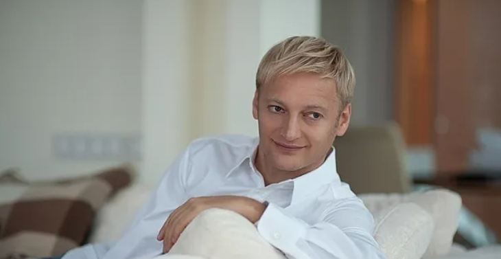 Стакан на полмиллиарда: Хотимский вложил 300 млн руб. в ProstoKap