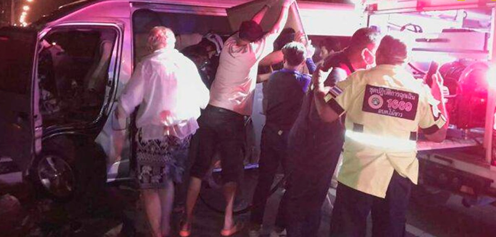 Авария на Пхукете: почему микроавтобус с туристами врезался в столб?